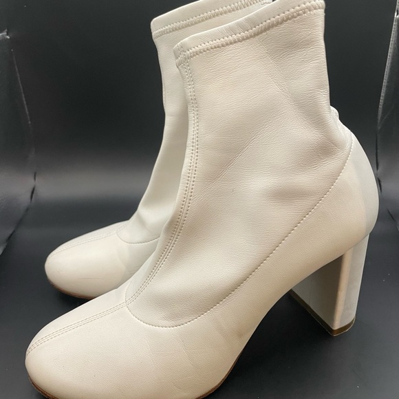 White leather stretchy boots size 8 - Picture 13 of 13